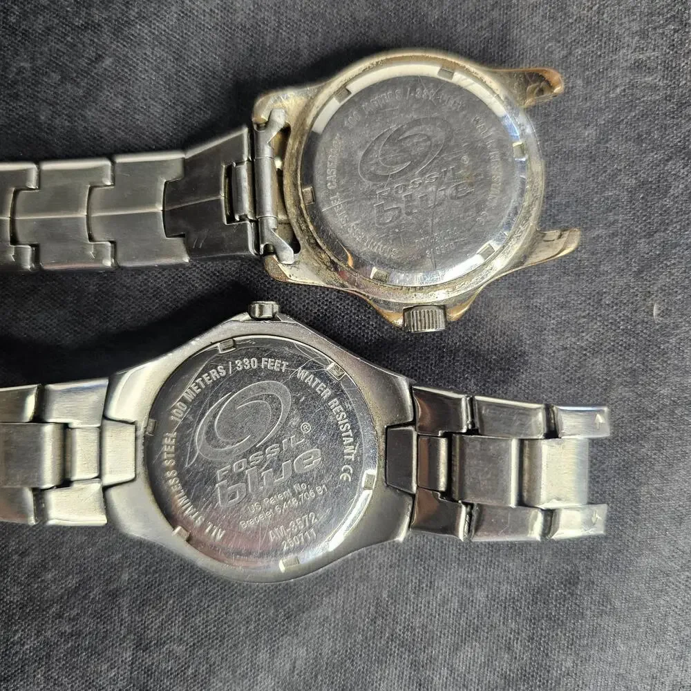 Lot of 2 FOSSIL Men's WristWATCHES 100 Meters Blue Date Stainless Steel As Is